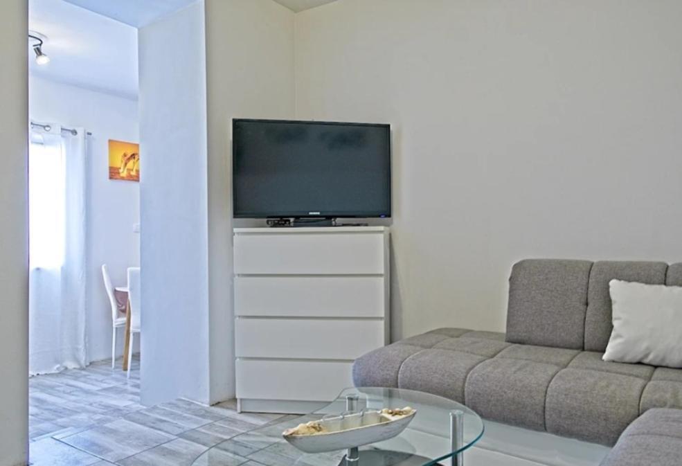 Apartment Vita Postira Zewnętrze zdjęcie